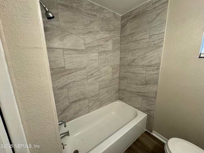 Building Photo - 3341 Westlake Ave Rental