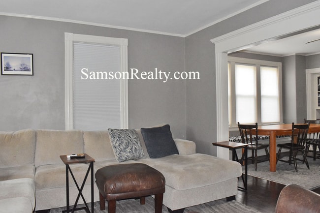 Photo - 219 Cole Ave Unidad 1