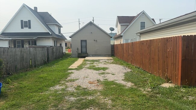 Photo - Two Bedroom Bungalow for Rent