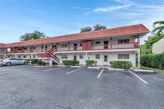 Photo - 3250 NW 85th Ave Unidad 14