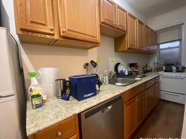 Photo - 327 Huntington Ave Unit 4