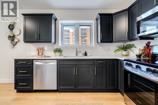 Photo - 4 Bruce Ave Unité 1