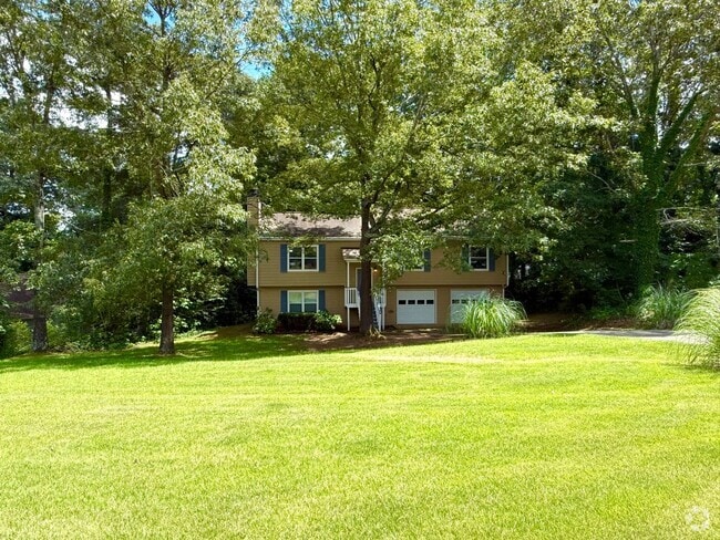 Building Photo - RENOVATED!!!!Great Location with Desirable... Rental