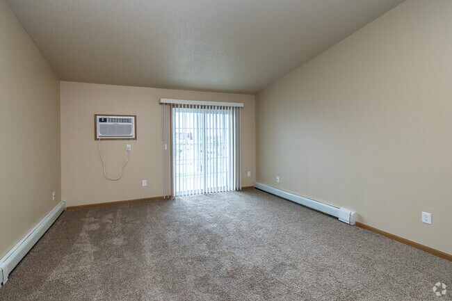 1BR, 1BA - 720SF - Living Room