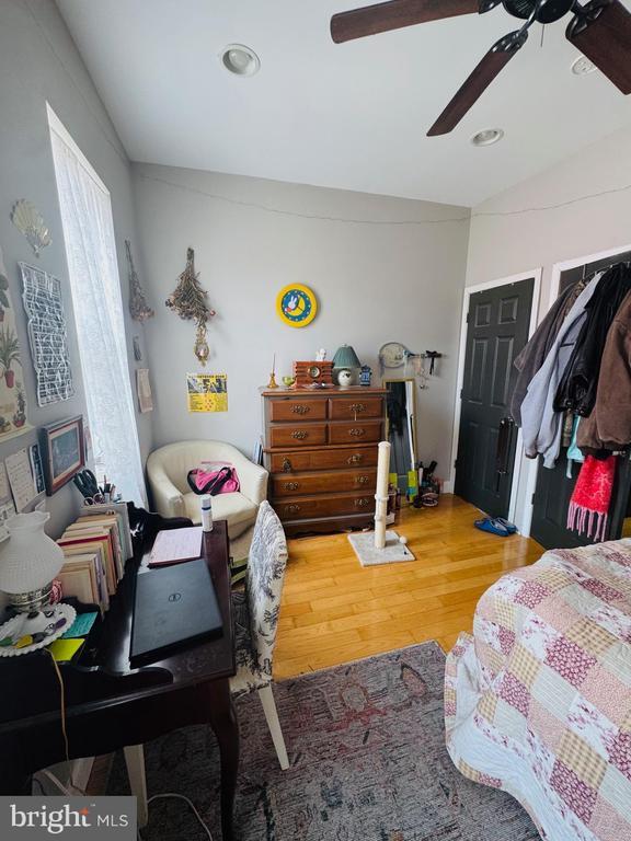 Photo - 1524 Fontain St