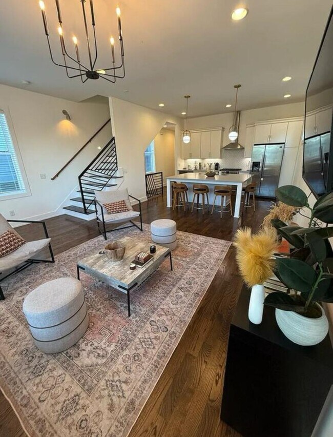 Photo - 2718 Delaware Ave