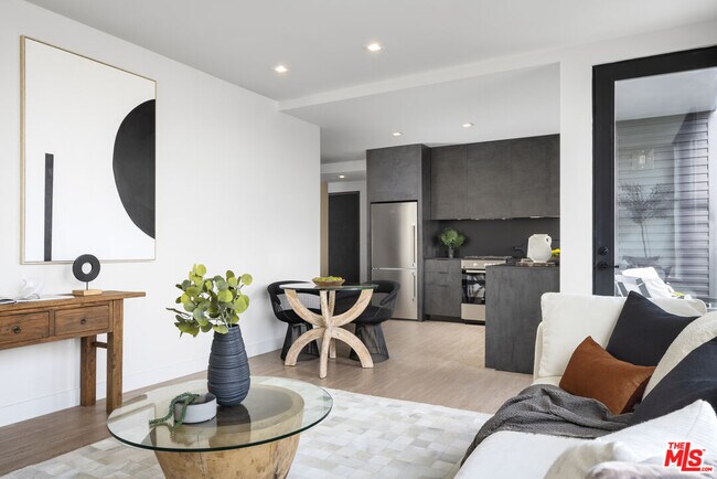3667 Keystone Av Unit 426