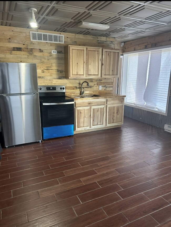 Building Photo - 133 Boone Docks St Unit 10