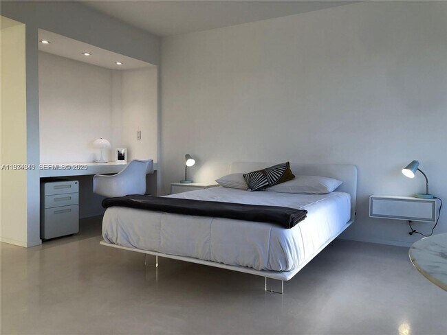 Photo - 900 Bay Dr Unit 315