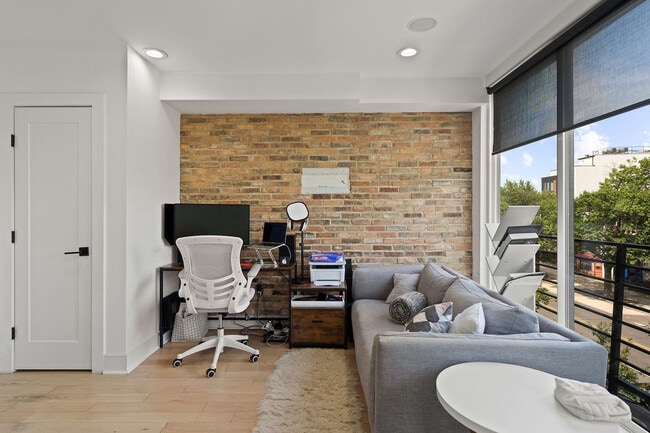 3924 14th St NW Unit SI ID1621212P