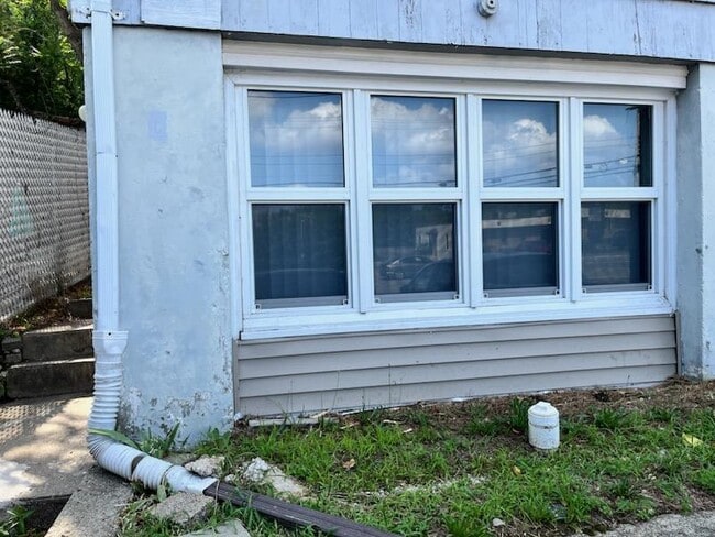 Photo - 524 Atwood Ave Unidad Apartment C