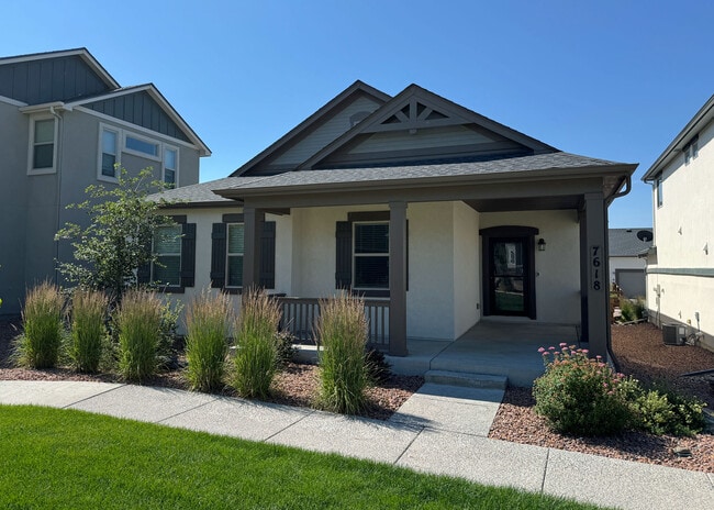 Photo - 7618 Red River Way