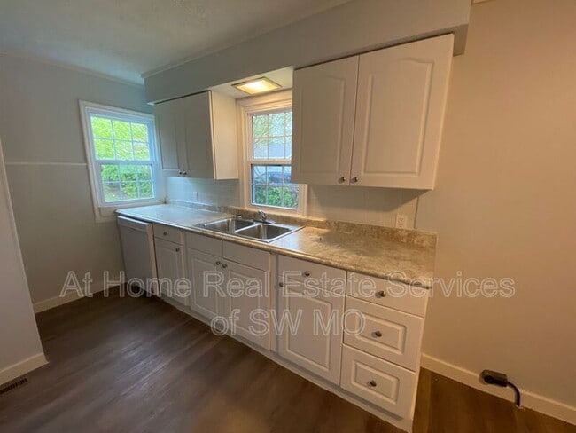 Photo - 2630 E Cherry St