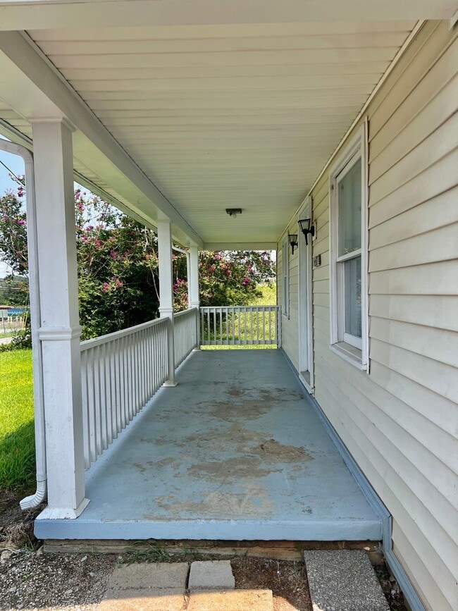 Photo - 1438 Franklin St