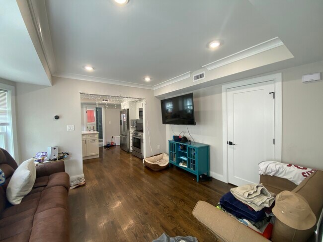 Photo - 13 Pomeroy St Unit 1