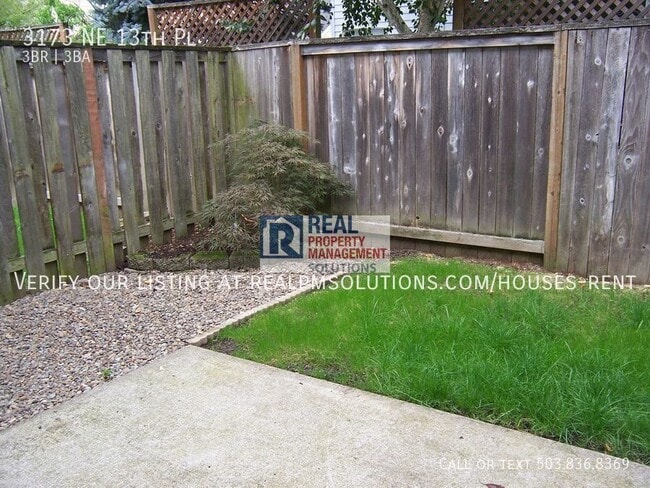 Photo - 3173 NE 13th Pl