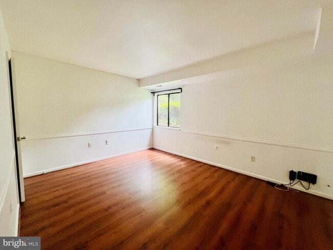 Photo - 10570 Twin Rivers Rd Unidad A1