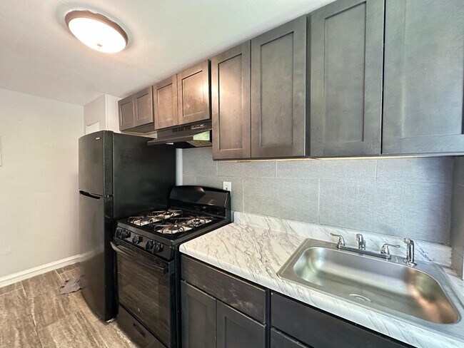 Photo - 6770 Blakemore St Unit B2