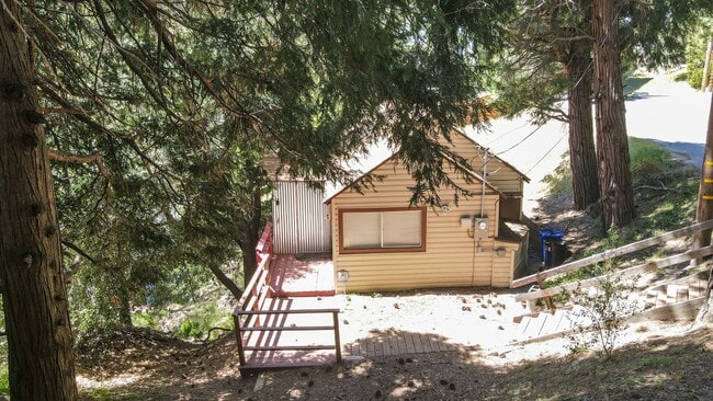 Photo - Small 2 bedroom 1 bath