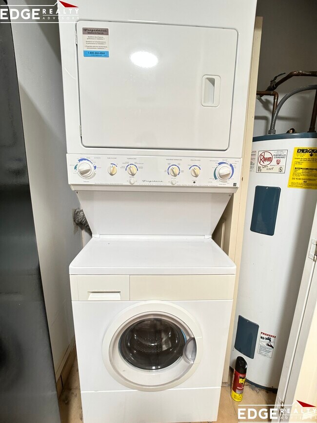 Photo - 147 Kelton St Unit 507