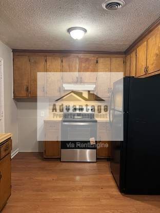 Photo - 108 8th St