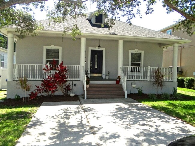 Photo - Charming 3/2 home in Port Tampa