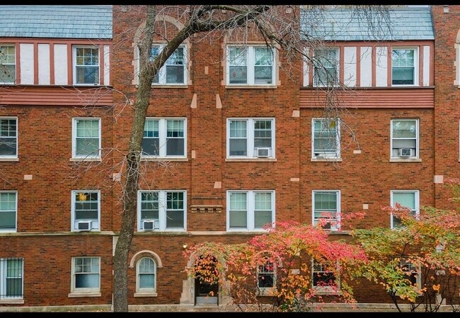 Photo - 2151 N Fremont St Unit 3S