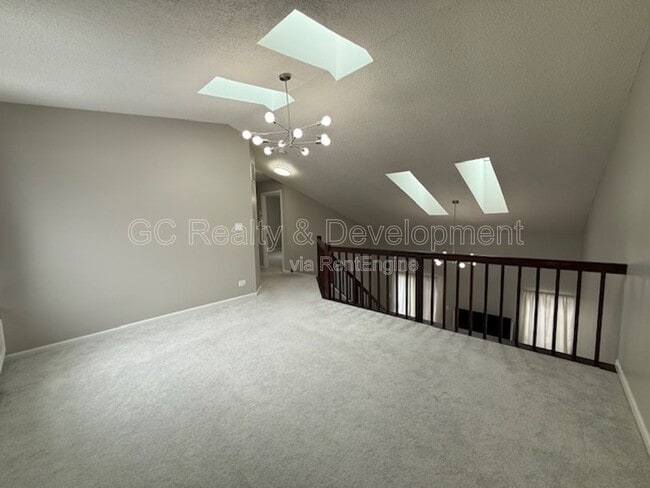 Photo - 1121 Southbridge Ln