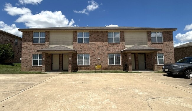Photo - 4106 Shasta Townhome
