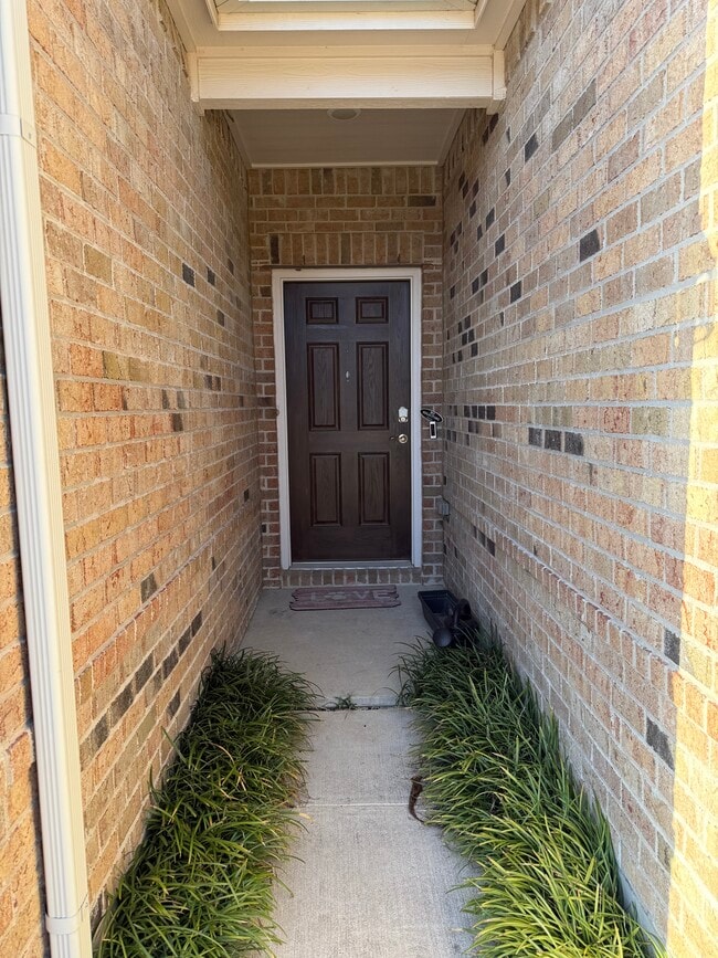 Photo - 5612 Apple Grove Way