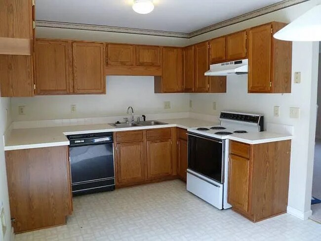 Photo - 1917 Astoria Ct