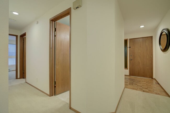 Photo - 3055 80th Ave SE Unidad 106