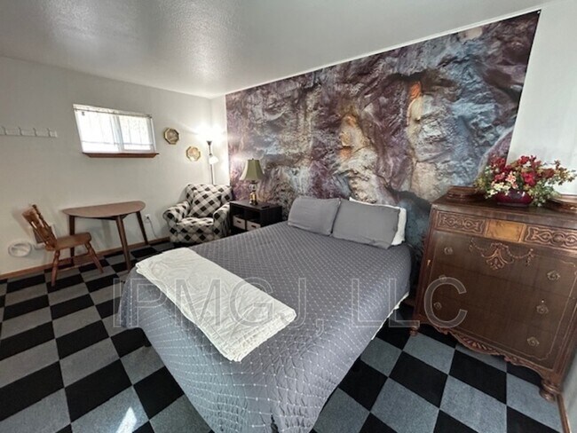 Photo - 201 Plateau Ave