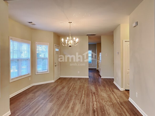 Photo - 2341 Suwanee Pointe Dr