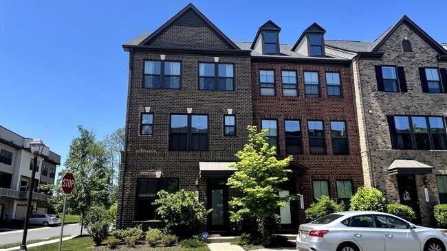 Photo - 22277 Sims Ter Townhome
