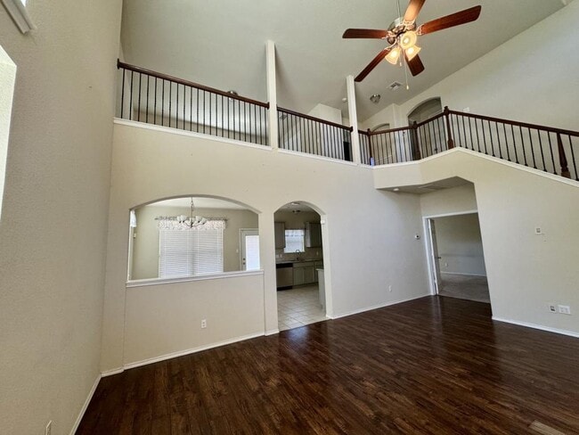 Photo - 5300 Crossville Dr