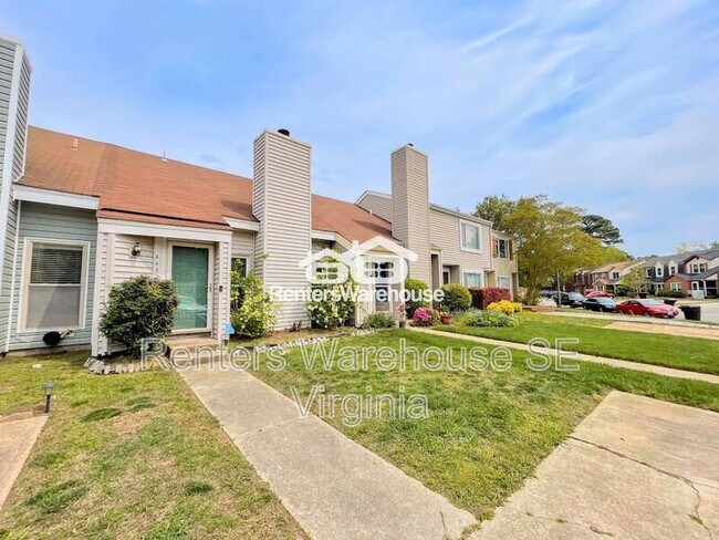 Photo - 445 Falling Ln