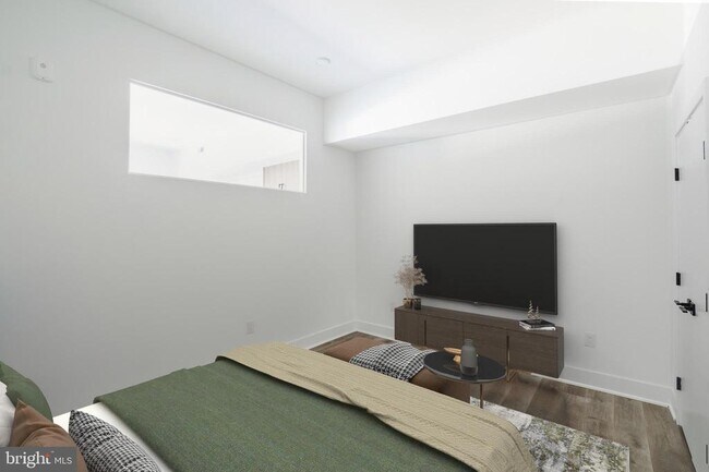 Photo - 1420 Point Breeze Ave Unit 201