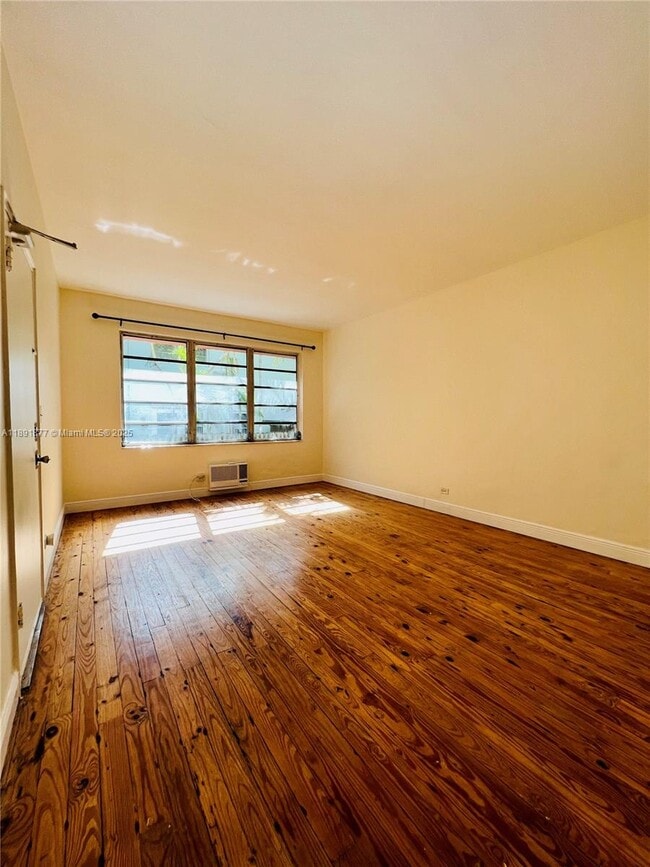 Building Photo - 1141 Meridian Ave Unit 6
