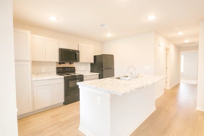 Photo - Sunspring Apartments