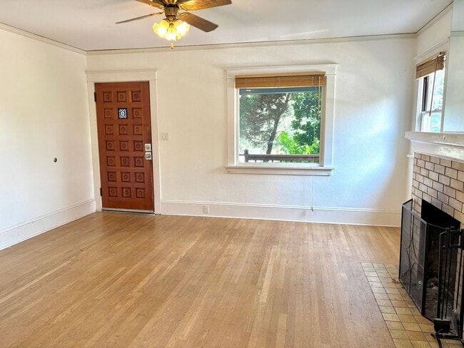 Photo - 3832-3834-3834 N Albina Ave Unidad 3834 (LWR)