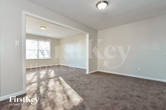2603 Dawnlake Dr