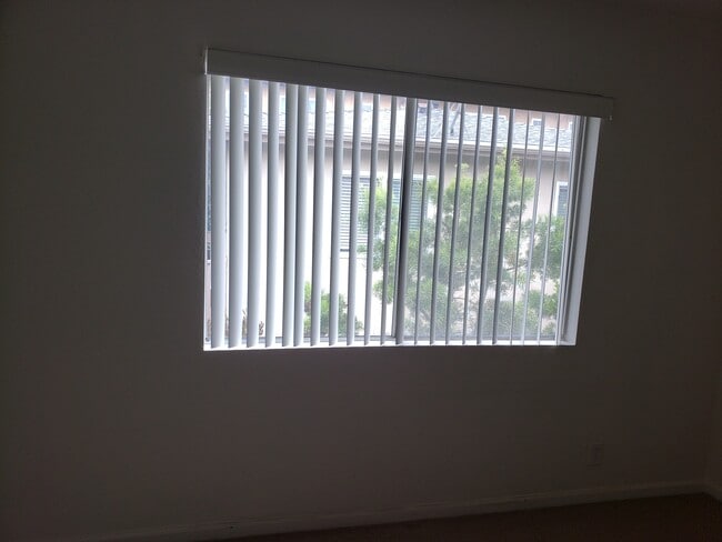 3843 Huron Ave Unit 1