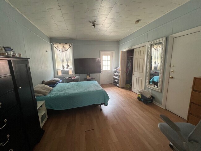 Building Photo - 59 Lubec St Unit 1