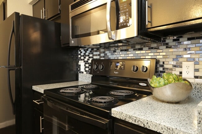 Photo - 724 Polk Dr Unit 124