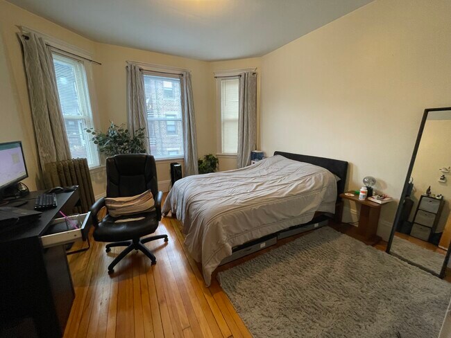 Photo - 1353 Commonwealth Avenue Unit 3