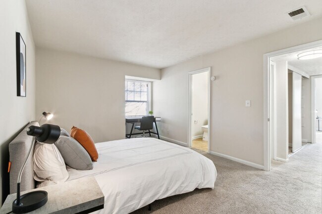 430 Winchester Trail SE Unit SI FL3-ID1612470P