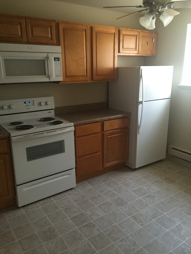 Laura Lane Apartments For Rent in Norristown, PA