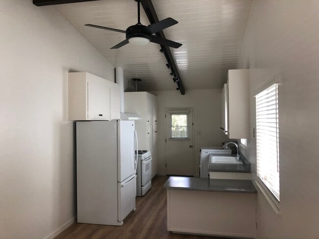 Photo - 315 Sherman St