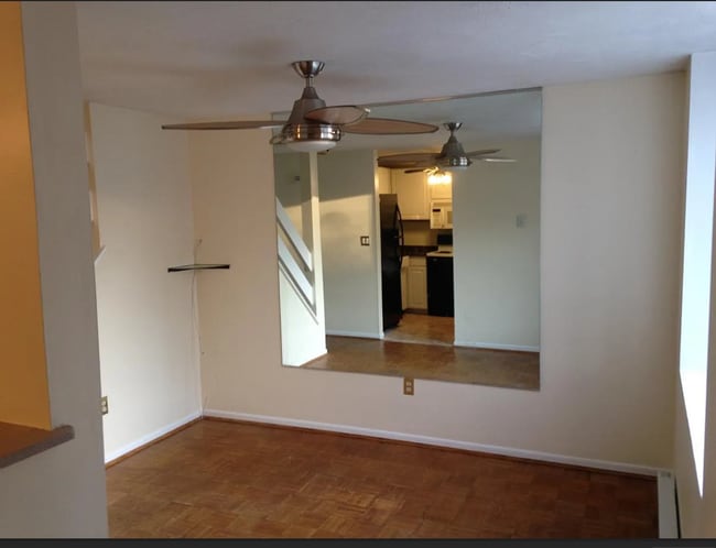 Photo - 28 Cortez Dr